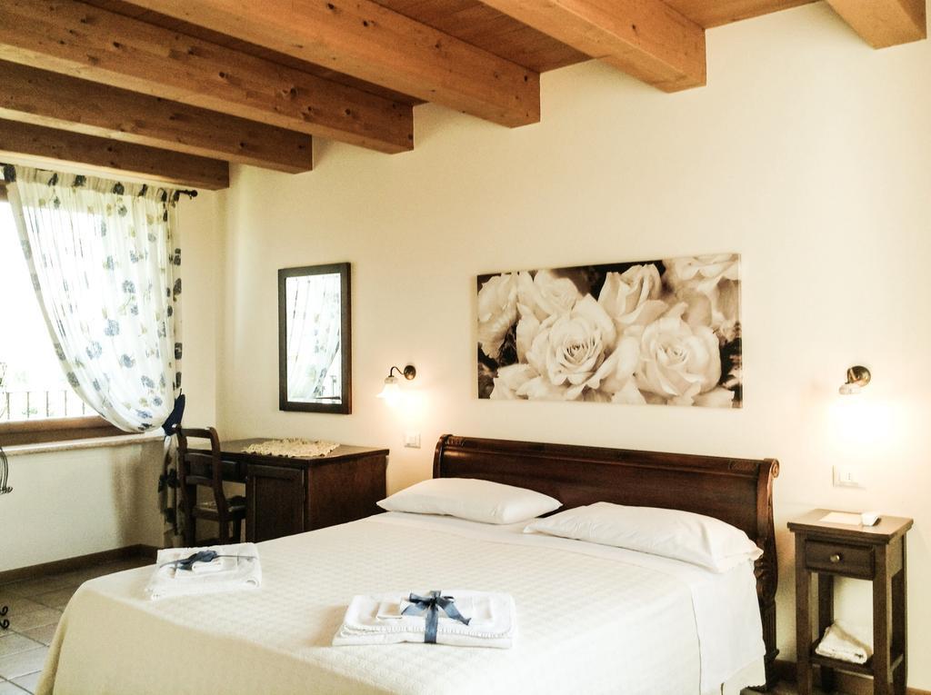 Agriturismo Anna Caterina Hotel Castelnuovo del Garda Kamer foto