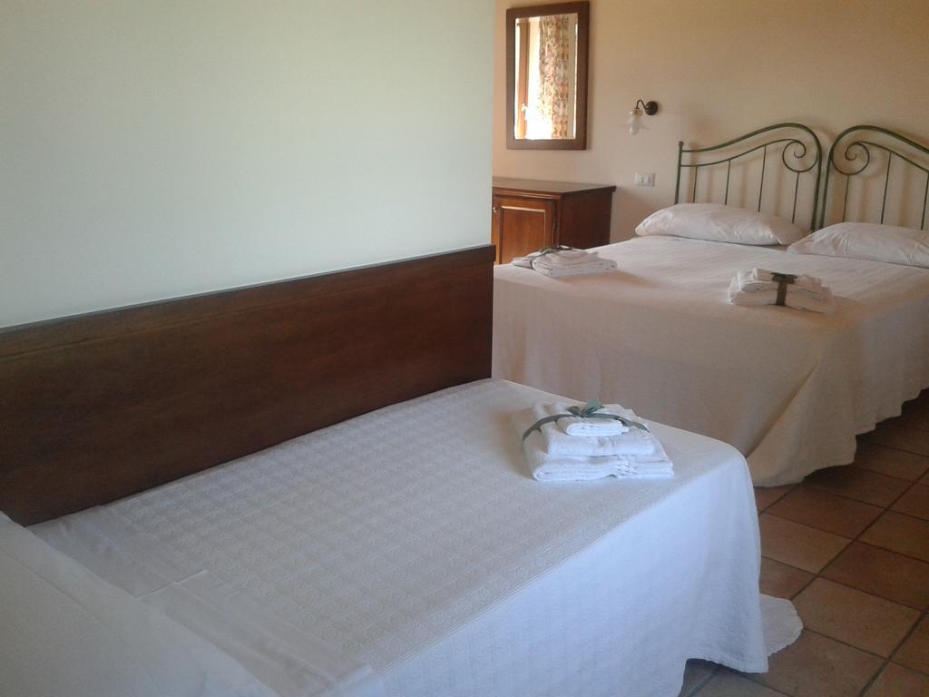 Agriturismo Anna Caterina Hotel Castelnuovo del Garda Buitenkant foto